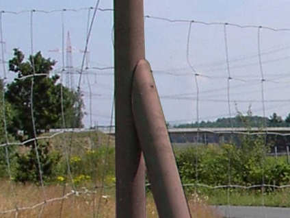 Reinforced Recycled Mixed Plastic Round Post with Point & Slanted Top | (Ø)80mm